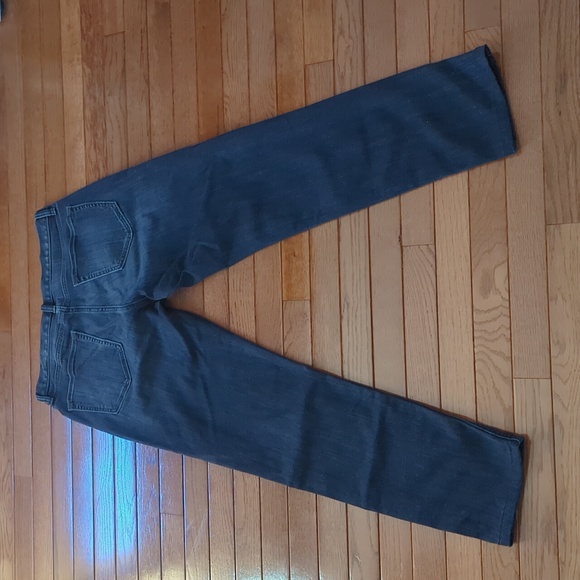 Banana Republic Traveler Blue Jeans. Tapered Fit. Faded. 31" x 34" (Like New) - Picture 2 of 8